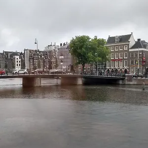 Hotel en barco Rembrandt Square Boat, Ámsterdam