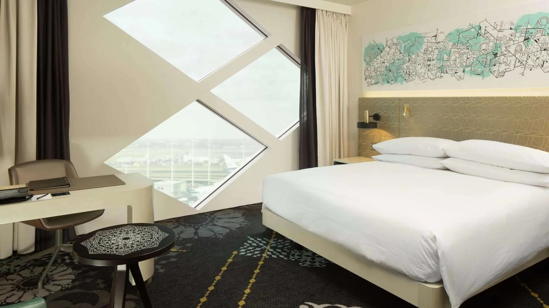 Hilton Amsterdam Airport Schiphol Hotel Netherlands