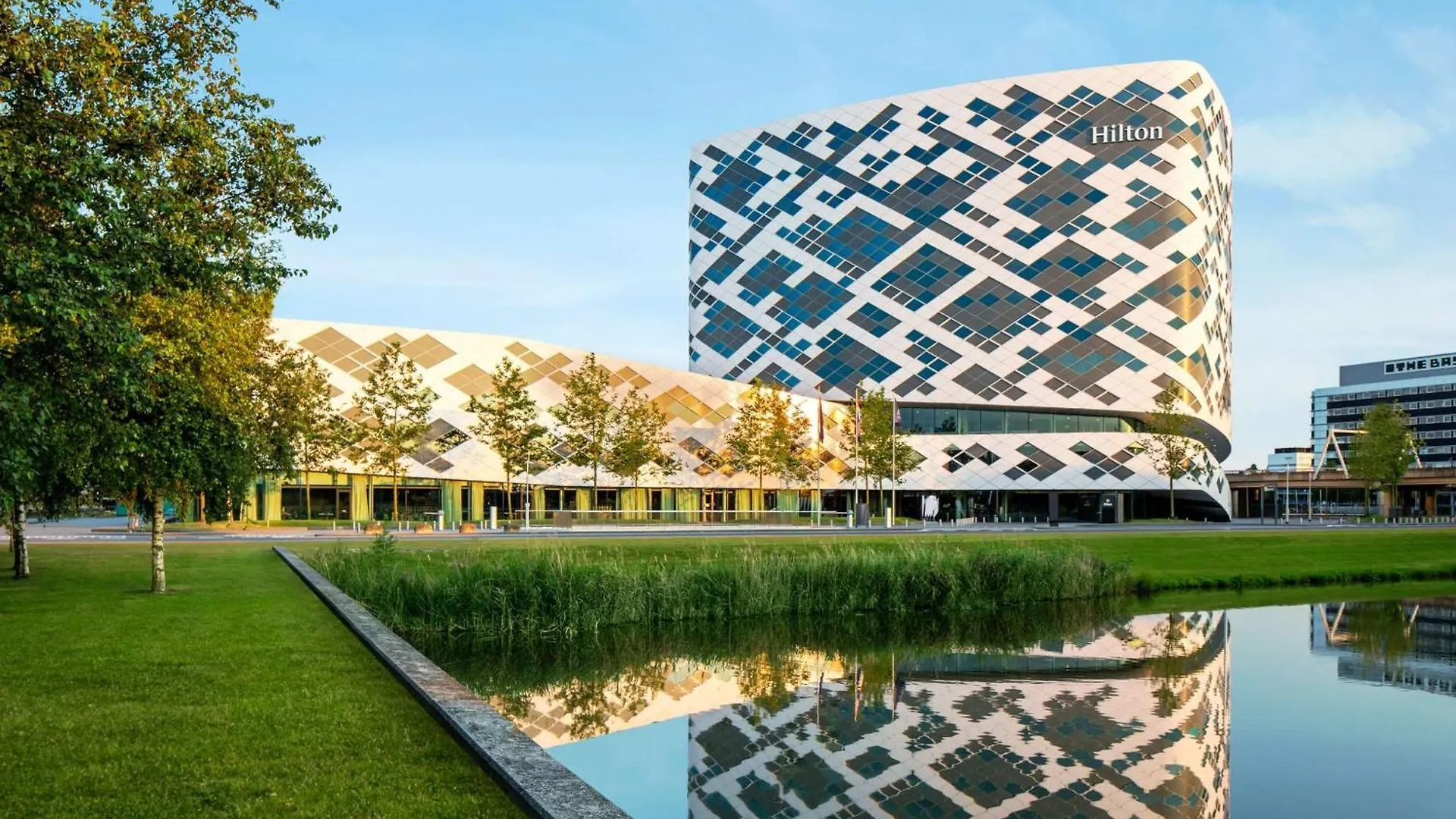 Hilton Amsterdam Airport Schiphol location