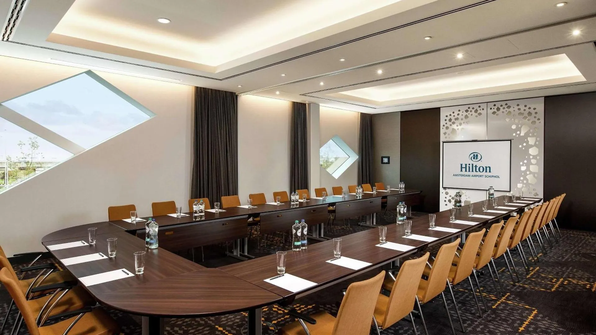 ****  Hotel Hilton Amsterdam Airport Schiphol Holandia
